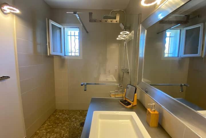 Villa Occitania Vestric-et-Candiac Экстерьер фото